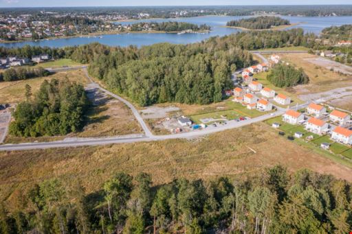 Björnö backe 11 Tomt 1 - Björnö backe 11