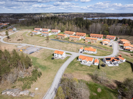 Källarängsvägen 21 Tomt 15 - Källarängsvägen 21