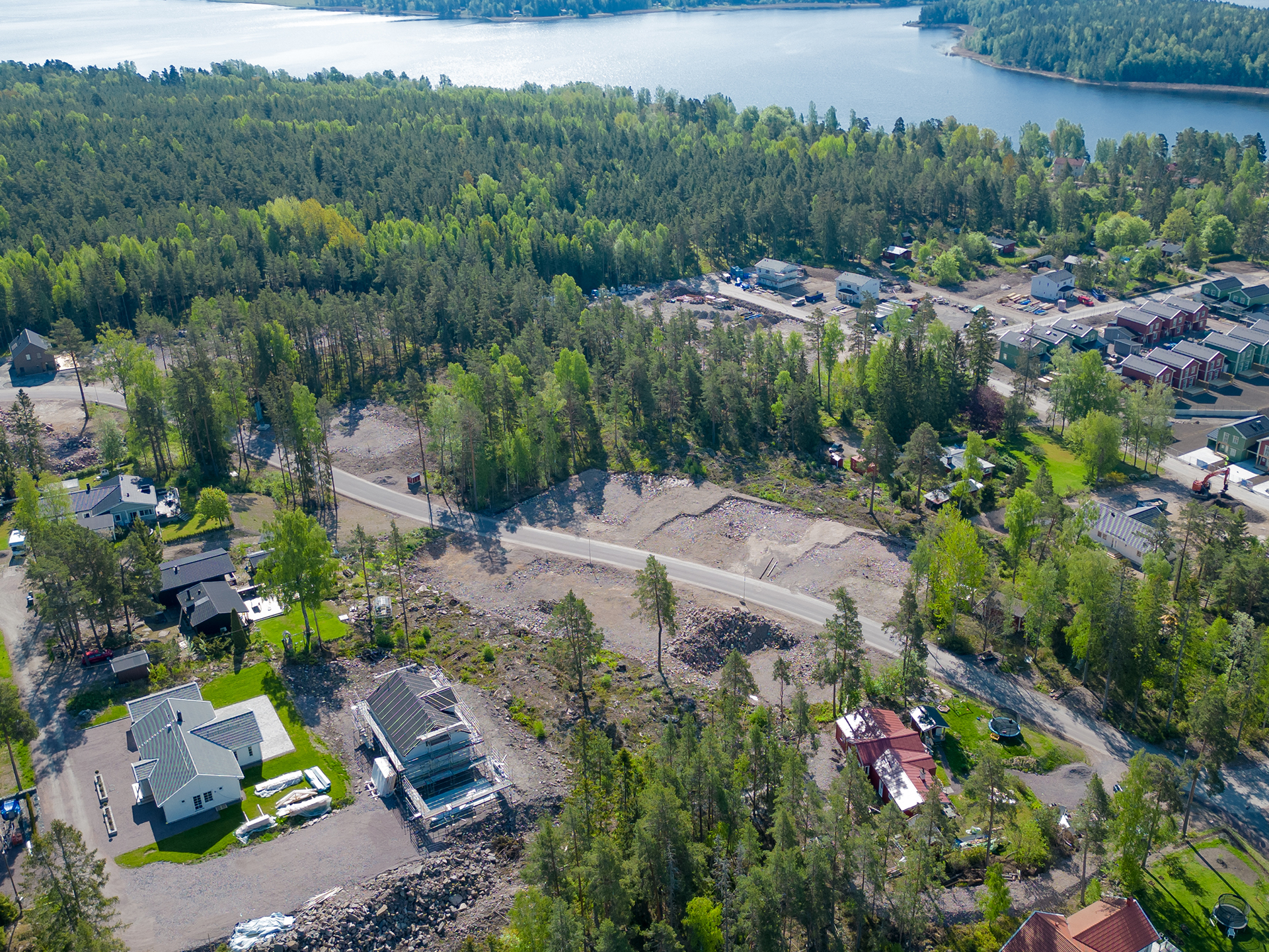 Enebovägen 25 Enebovägen 25 (Tomt 7)